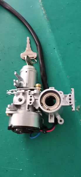 Replacement IGNITION SWITCH AND BARREL AND KEY SET SUIT CANTER FUSO 1986-1996 CE2001 YCE2001 MB482805