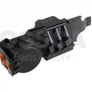 Ossca Engine PCV Valve Oil Separator for for Porsche Cayenne VW Touareg Audi Q7 3.6 L 022103515A V10-4601